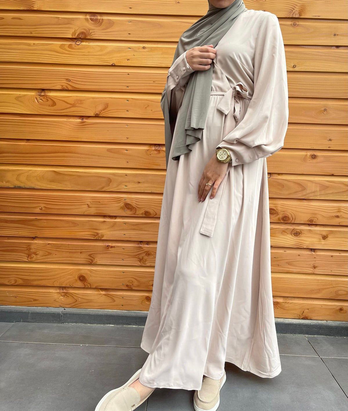 Abaya met V hals- Creme